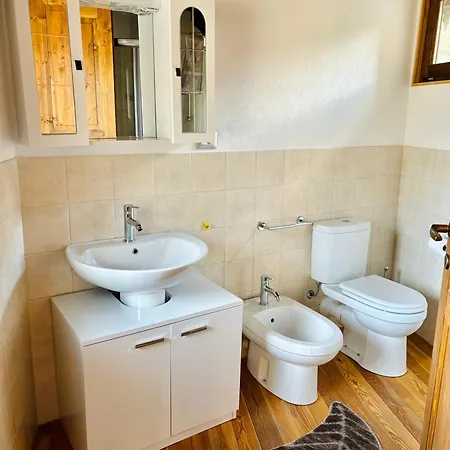 Foppoli Castle, Private 11th Century Fortress With Panoramic View, Sauna And Hot Tub Overlooking The Valtellina * Mazzo di Valtellina